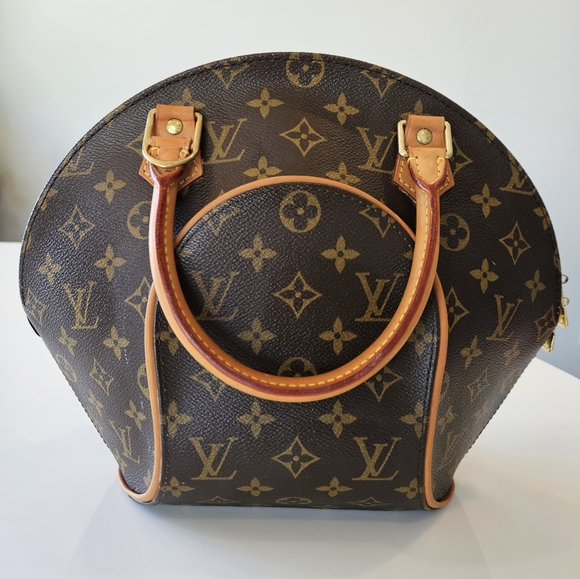 Louis Vuitton Handbags - Authentic Louis Vuitton | Ellipse PM Bag